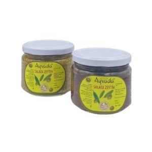 Siyah Zeytin Ezmesi – Kaparili, Kekikli ve Fesleğenli