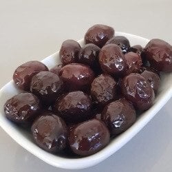 Ayvada Doğal Siyah Zeytin