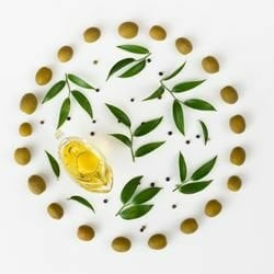 Gerçek Zeytinyağını Nasıl Anlarsınız? Ayvada’nın Kalite ve Güven Taahhüdü