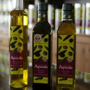 Ayvalık Soğuk Sıkım Natürel Sızma Zeytinyağı Teneke 250 Ml