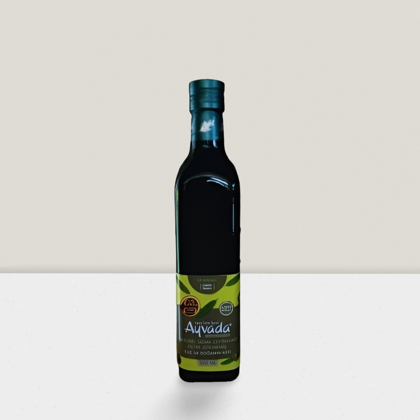 İlk Mahsul 3 Dizyem Erken Hasat Soğuk Sıkım Zeytinyağı 500 Ml Siyah Şişe